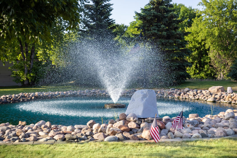 Kasco J Series fountain. Spray Pattern: Willow