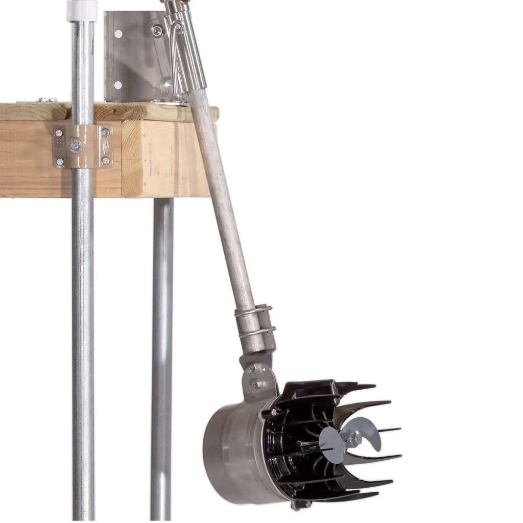 Kasco AquatiClear dock-mounted circulator