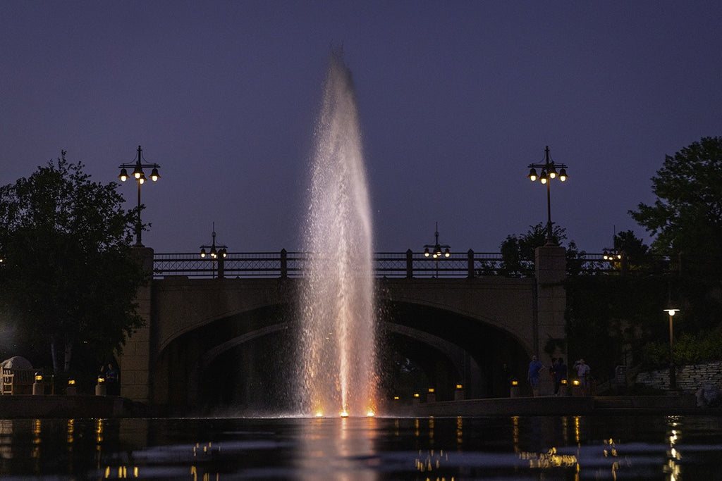 Kasco J Series fountain. Spray Pattern: Redwood