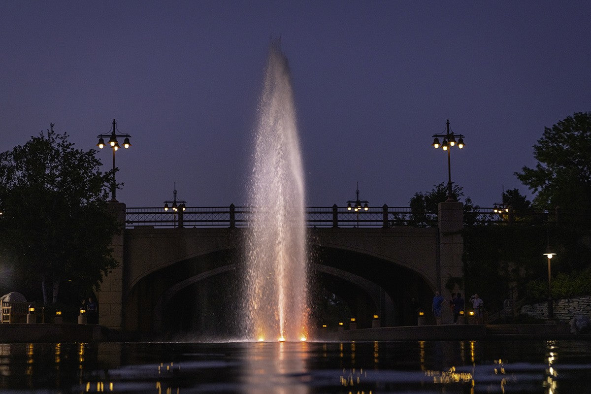 Kasco J Series fountain. Spray Pattern: Redwood